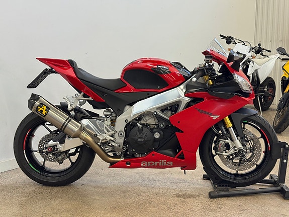 Aprilia RSV4 R | Arrow | APRC | Öhlins | GABRO | Quickshift | 184hk 3 of 16