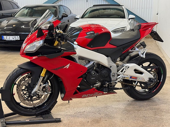 Aprilia RSV4 R | Arrow | APRC | Öhlins | GABRO | Quickshift | 184hk 6 of 16