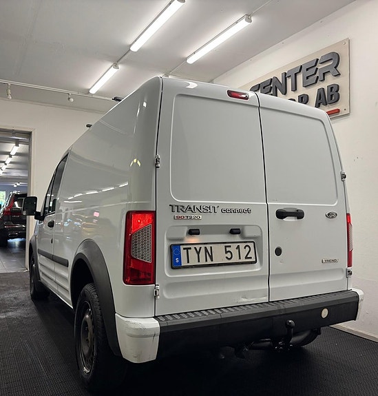 Ford Transit Connect 3 of 14