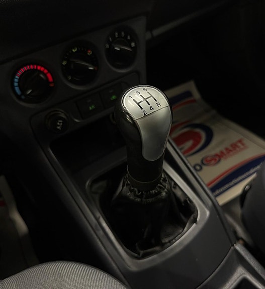 Ford Transit Connect 8 of 14