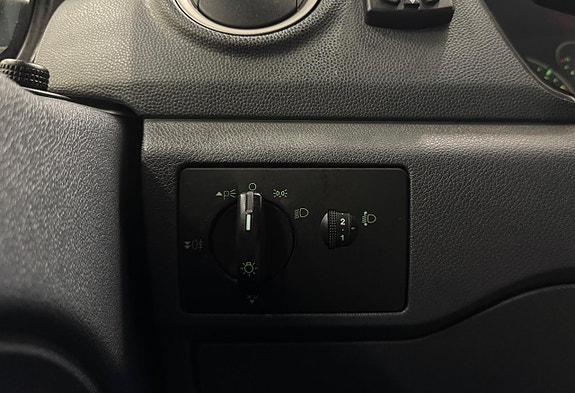 Ford Transit Connect 10 of 14