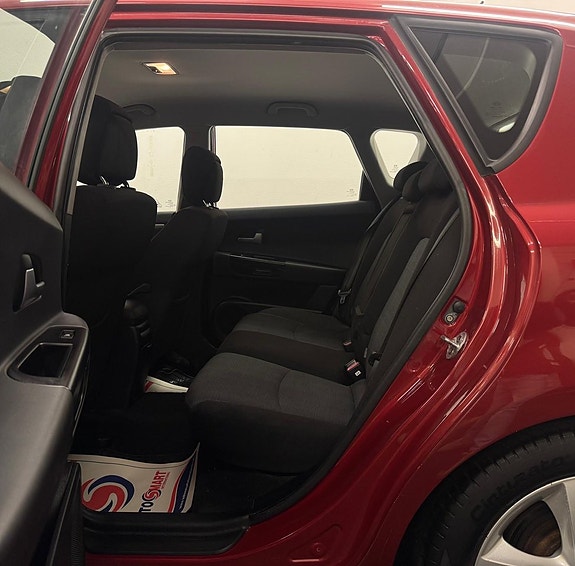 Kia Ceed 20 of 20