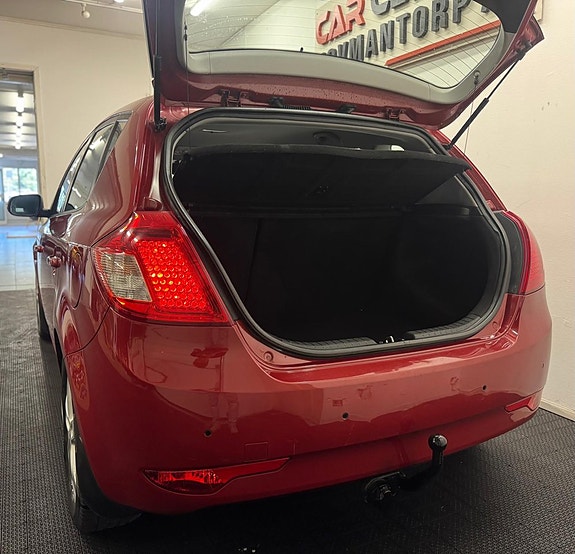 Kia Ceed 18 of 20