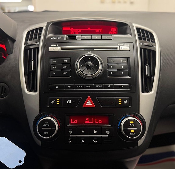 Kia Ceed 6 of 20