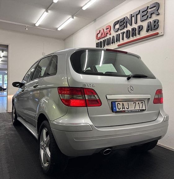 Mercedes-Benz B170 3 of 18