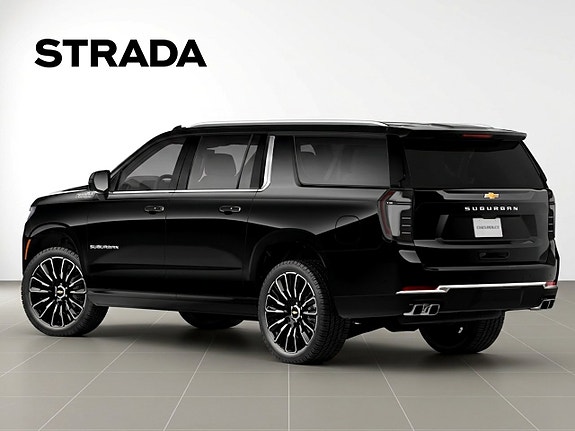Chevrolet Suburban 2 of 13