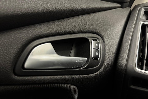 Ford Focus 21 of 23