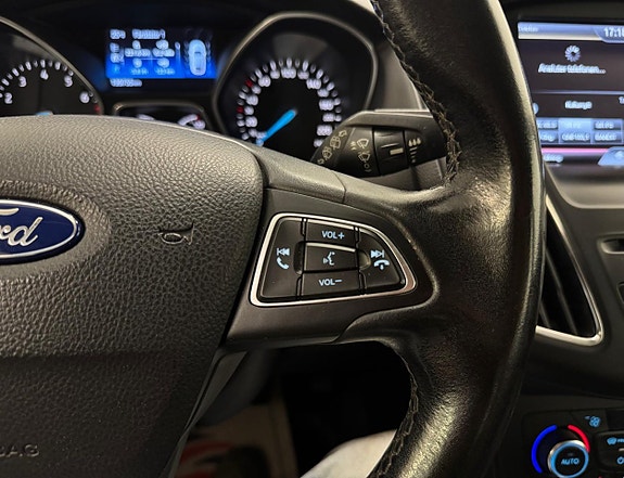 Ford Focus 15 of 23
