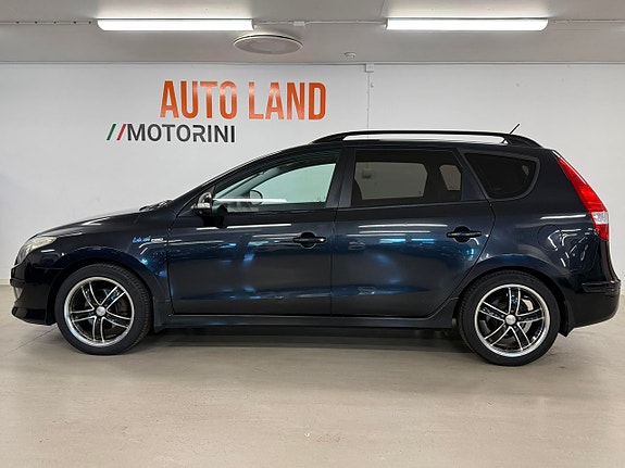 Hyundai i30 4 of 25