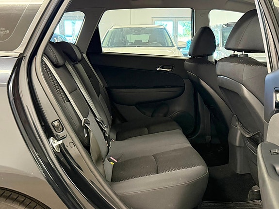 Hyundai i30 15 of 25