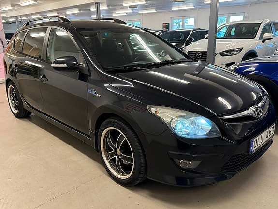 Hyundai i30 11 of 25
