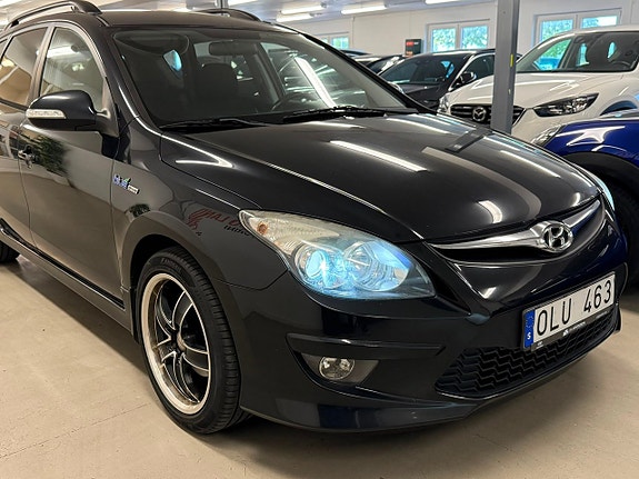 Hyundai i30 12 of 25