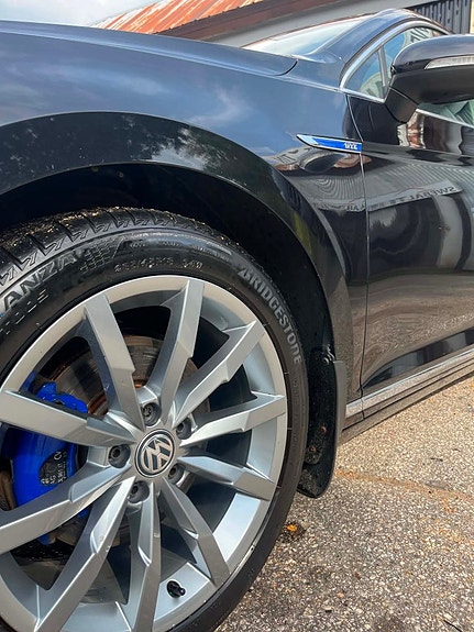 Volkswagen Passat 7 of 16