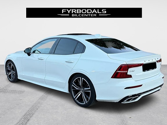 Volvo S60 2 of 30