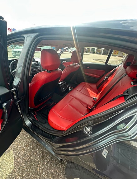 BMW 120d 2 of 8