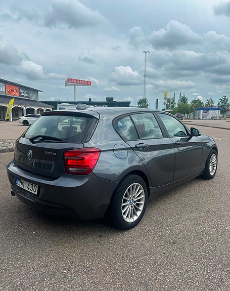 BMW 120d 6 of 8