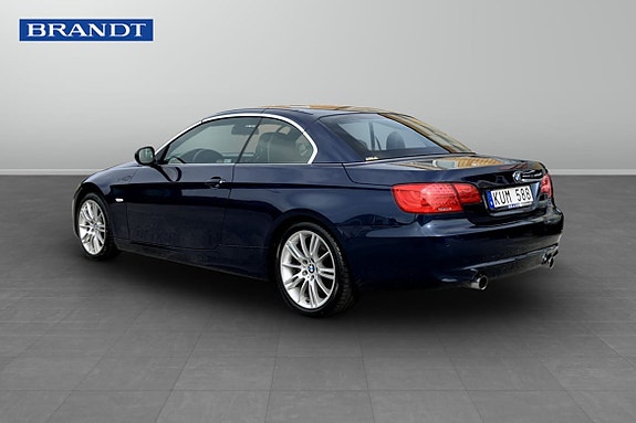 BMW 335i 3 of 19