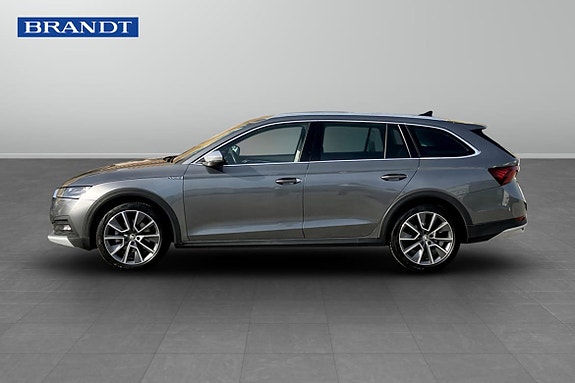 Skoda Octavia Scout 7 of 22