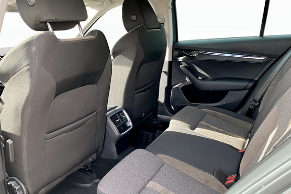 Skoda Octavia Scout 20 of 22