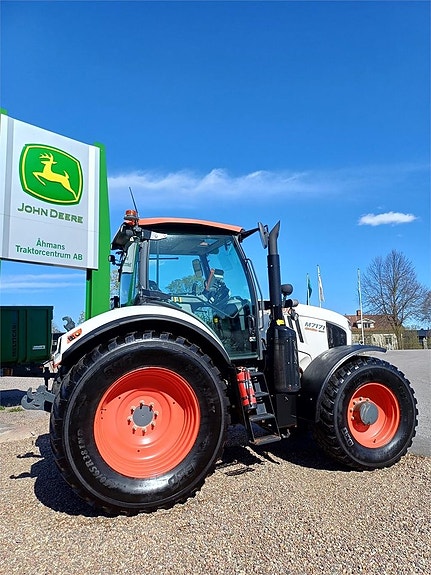 Kubota M7 171 2 of 9