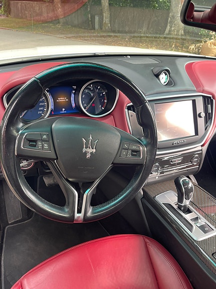Maserati Ghibli 7 of 17