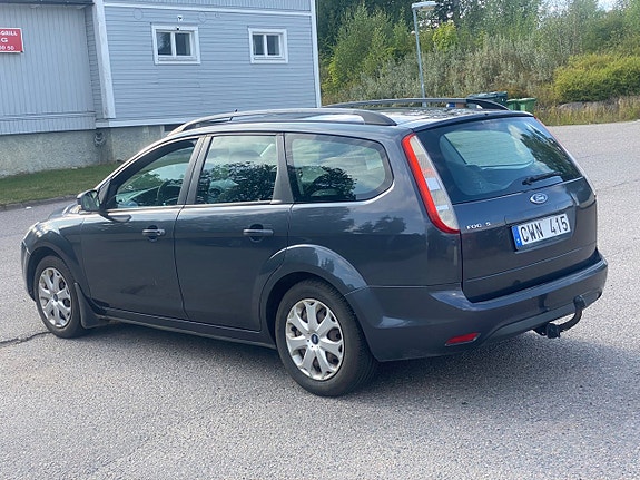 Ford Focus 4 of 14