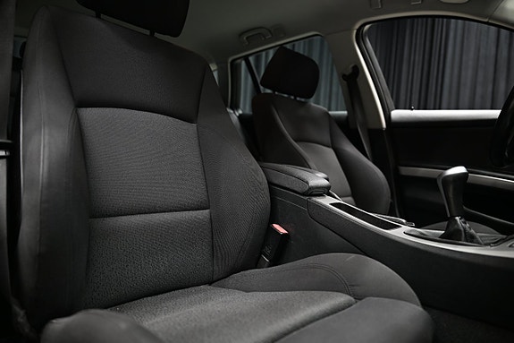 BMW 325i 12 of 22