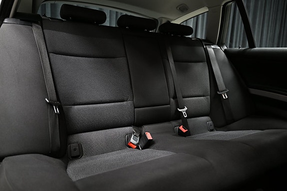 BMW 325i 13 of 22
