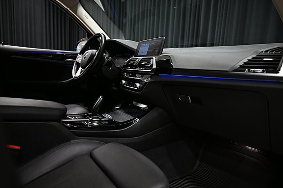 BMW X3 28 of 30