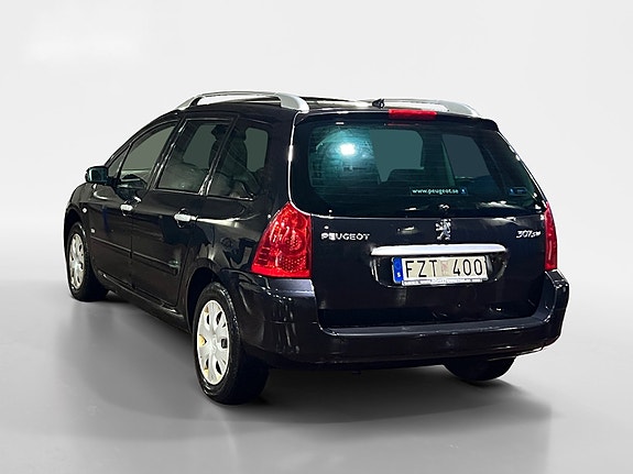 Peugeot 307 SW 3 of 9
