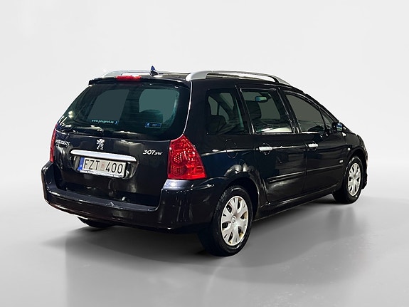 Peugeot 307 SW 4 of 9