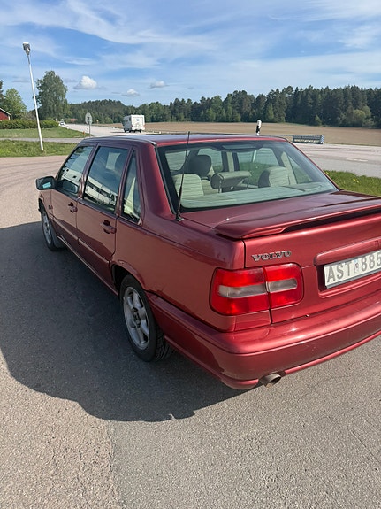 Volvo S70 2 of 14