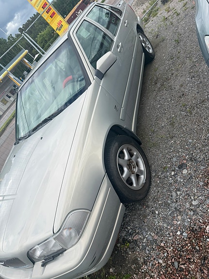 Volvo S70 4 of 16