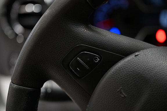 Opel Vivaro 21 of 28