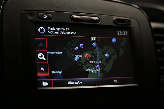 Opel Vivaro 16 of 28