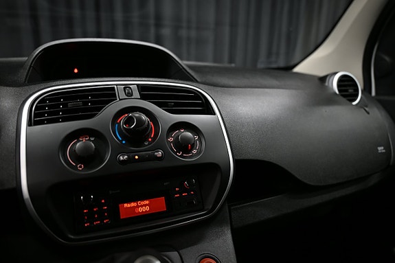 Renault Kangoo Maxi 25 of 28