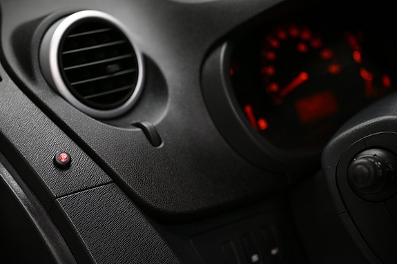 Renault Kangoo Maxi 13 of 28