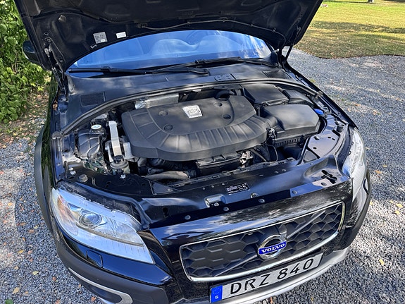 Volvo XC70 8 of 9