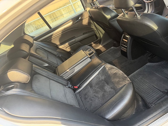 Skoda Superb 7 of 11