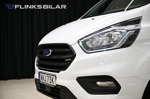 Ford Transit Custom 20 of 30