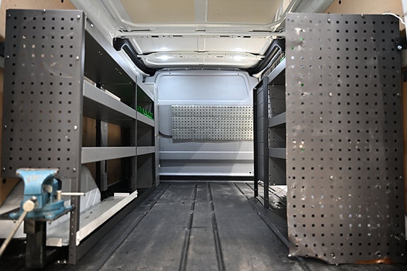 Ford Transit Custom 7 of 30