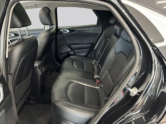 Kia XCeed 9 of 30