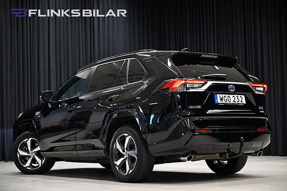 Toyota RAV4 5 of 30