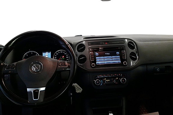 Volkswagen Tiguan 8 of 13
