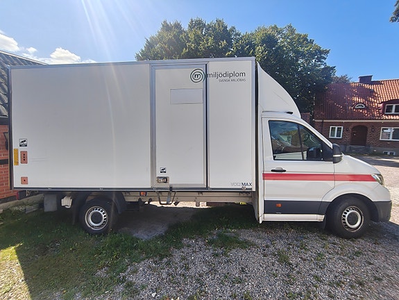 Volkswagen Crafter 2 of 3