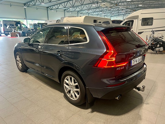 Volvo XC60 3 of 8