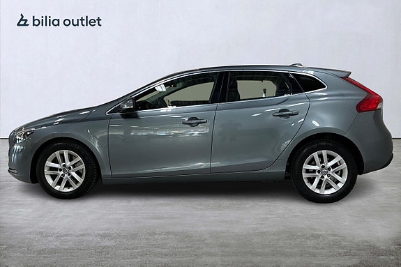 Volvo V40 5 of 25