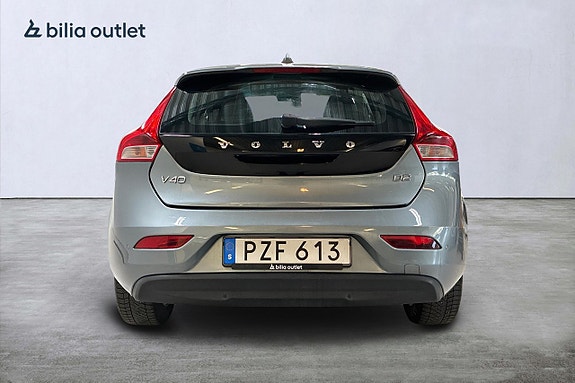 Volvo V40 7 of 25