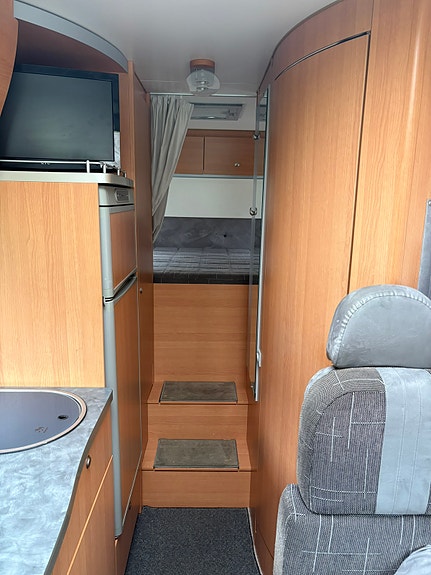 Knaus Sunlinear 8 of 9
