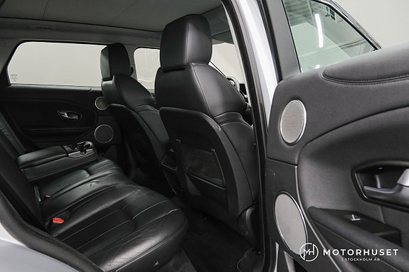 Land Rover Range Rover Evoque 11 of 21